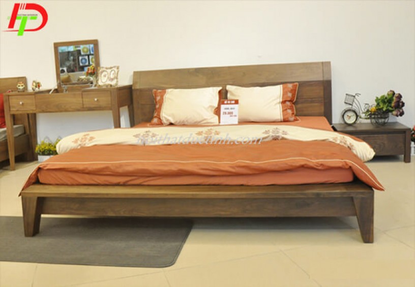 Giường gỗ tự nhiên - gỗ sồi GN57