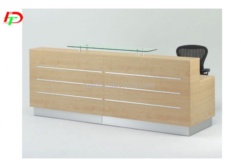 Quầy lễ tân QLT01