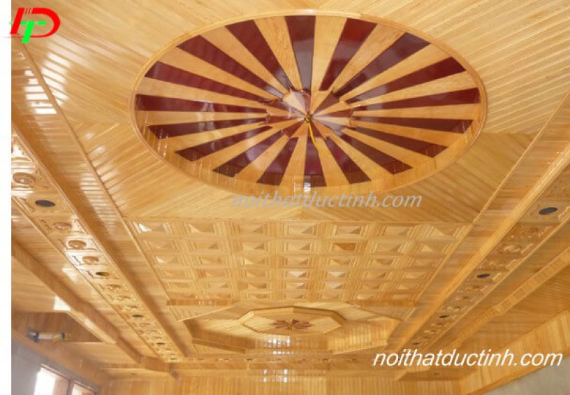 Trần gỗ tự nhiên TGTN02