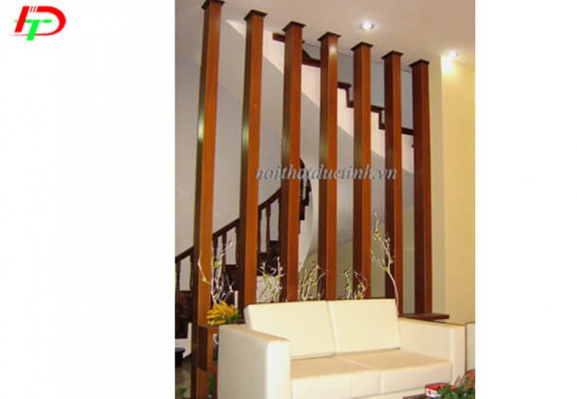 Vách ngăn phòng khách dạng cột VNP06