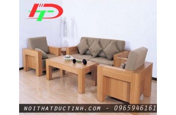 Thiết kế nội thất gỗ cho phòng khách tạo không gian ấm áp và sang trọng 